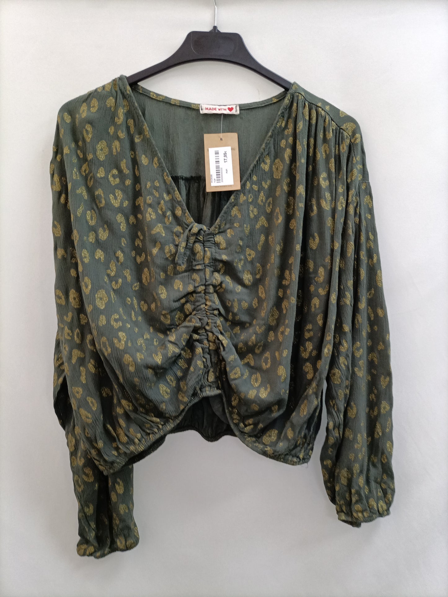 KONCARU. Total look print T.s