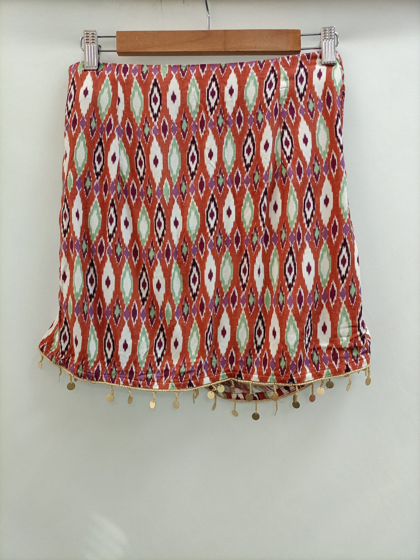 PULL&BEAR. Falda corta nudo T.s