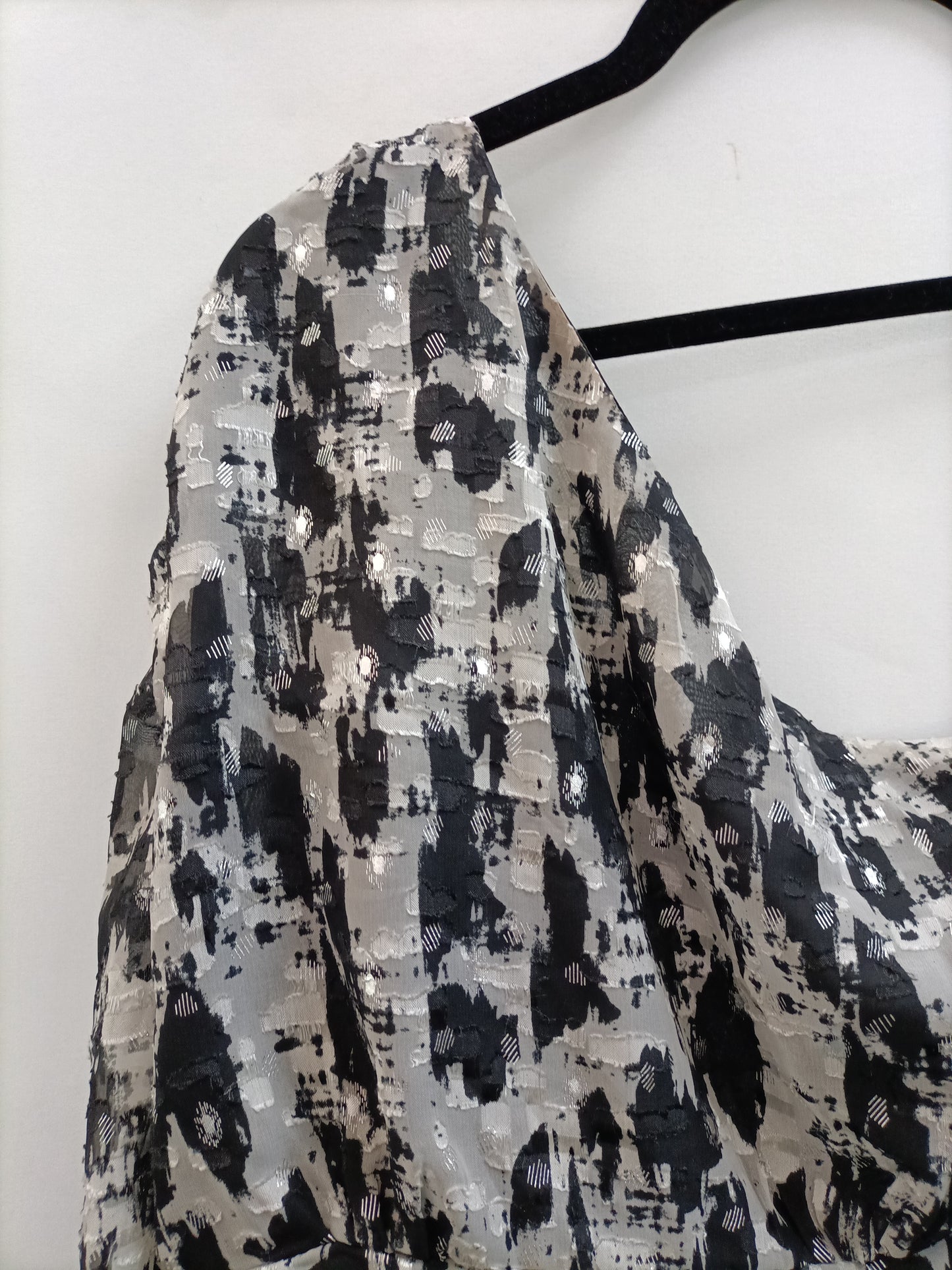 MANGO. Top asimetrico T.s