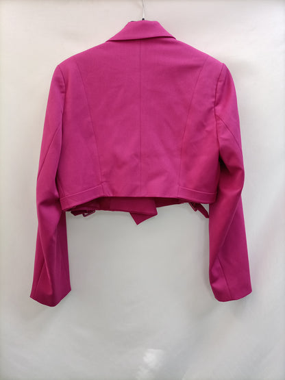 PULL&BEAR. Blazer crop T.s