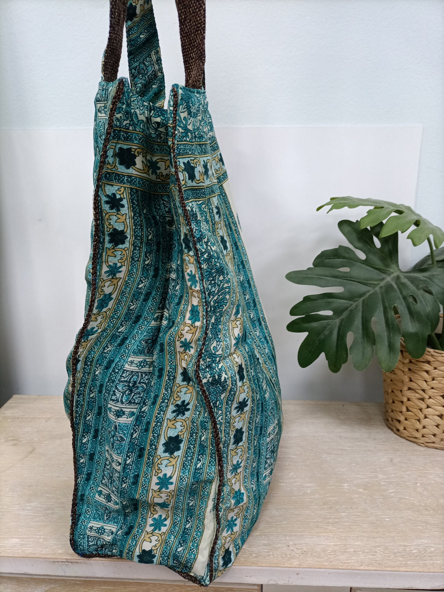 NAIF. Bolso estampado azules