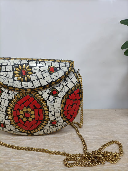 OTRAS. Bolso rijido mosaicos