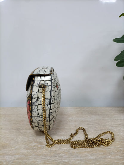 OTRAS. Bolso rijido mosaicos