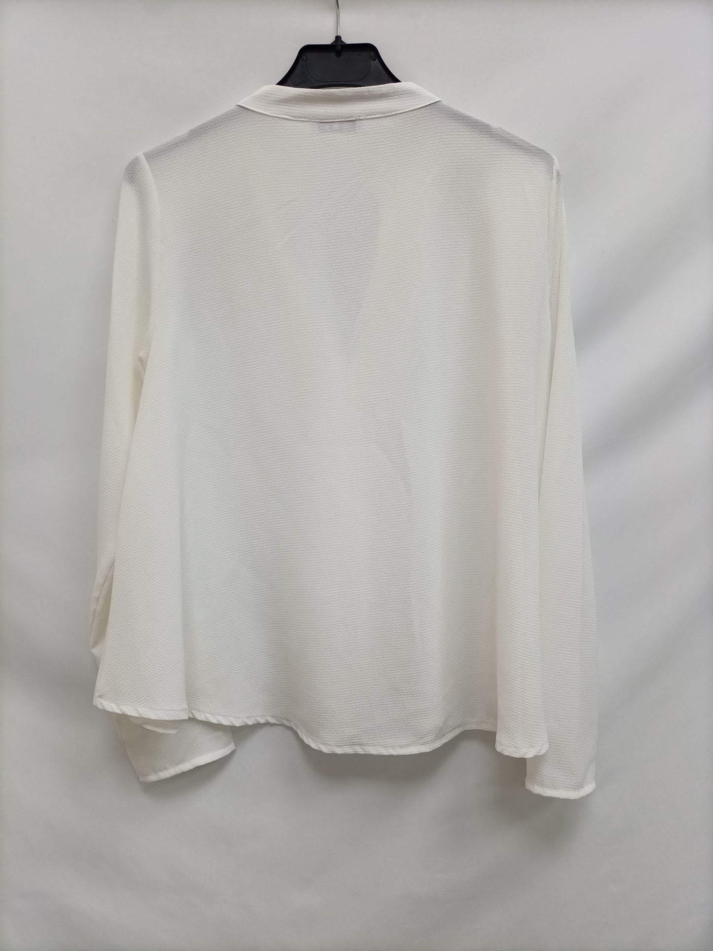 OTRAS. Blusa blanca Tu(s/m)