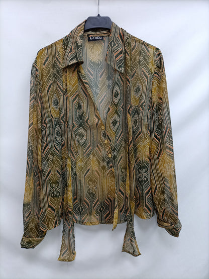 A&G. Blusa estampada hilos T.48(s/m)