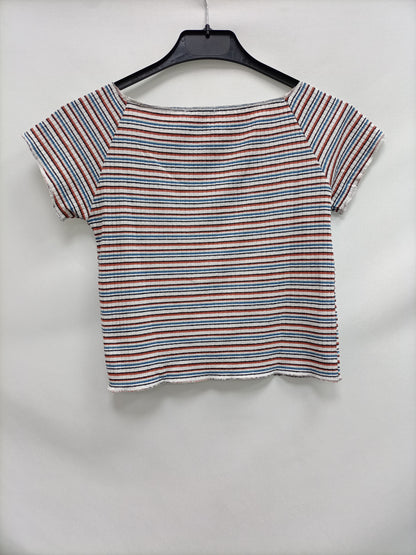 SUBDUED. Multicolor striped Ts top