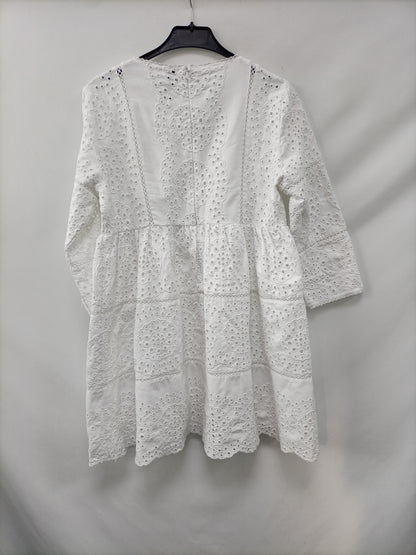 ZARA. White die-cut dress Tm