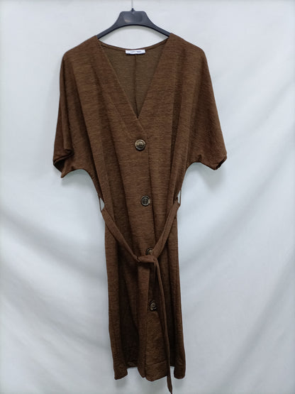 ZARA. Greenish brown dress with Ts buttons