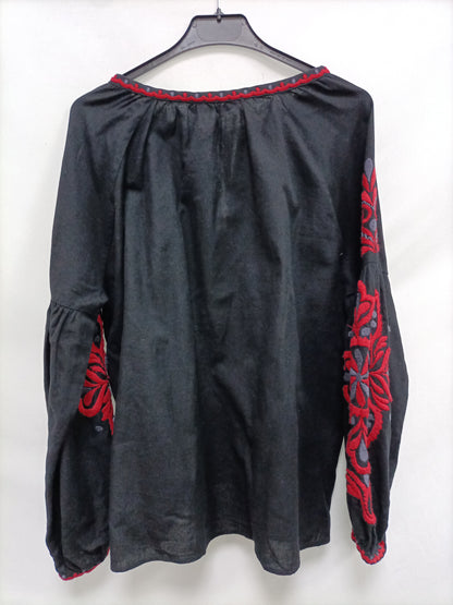 ZARA. Black embroidered blouse T.xs