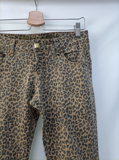 OTRAS.Pantalones vaqueros animal print T.38