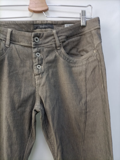 SALSA.Pantalones pata de gallo T.42