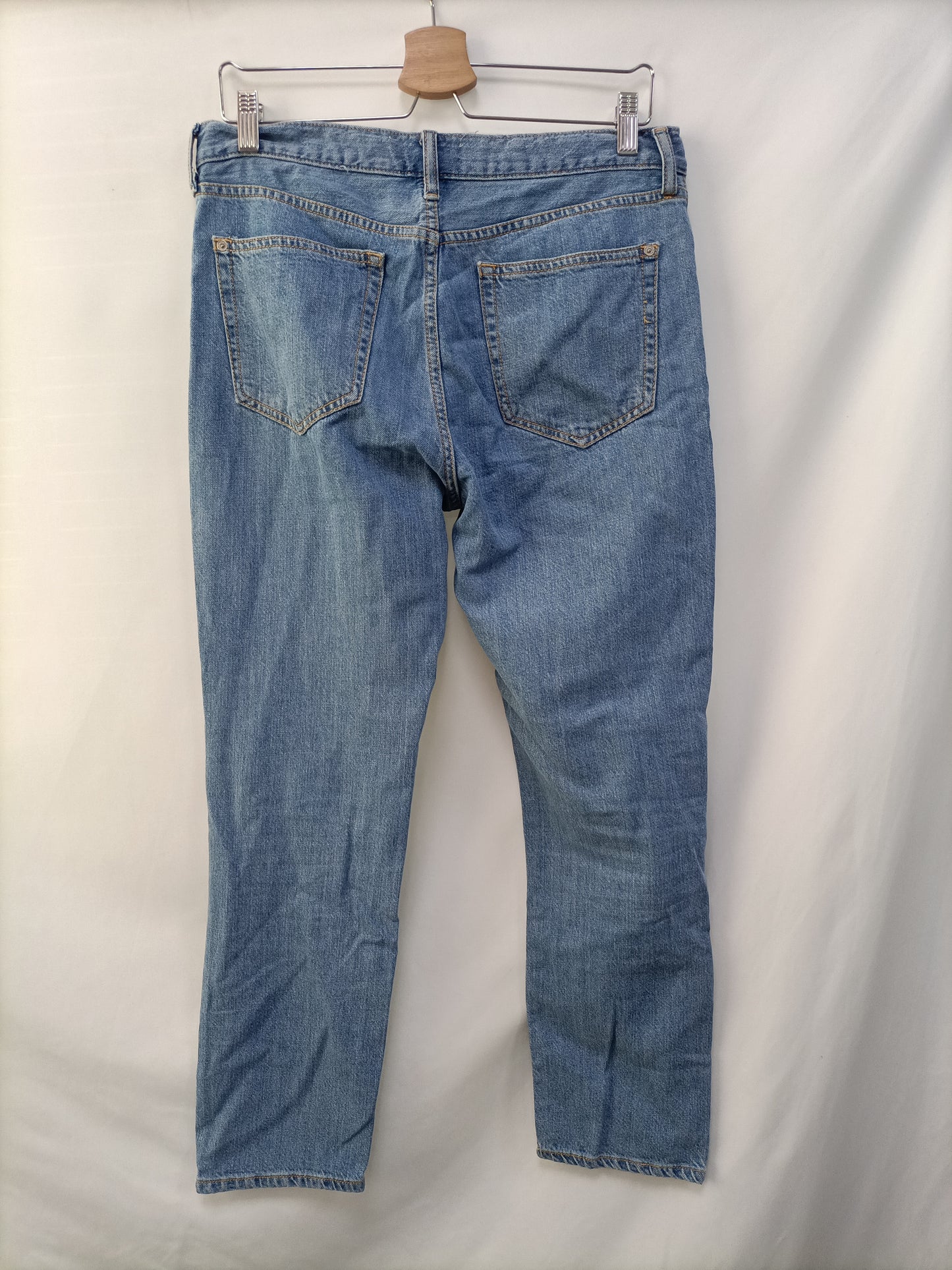 MANGO.Pantalones vaqueros T.42