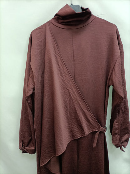 ZARA. Mono fluido burdeos T.s