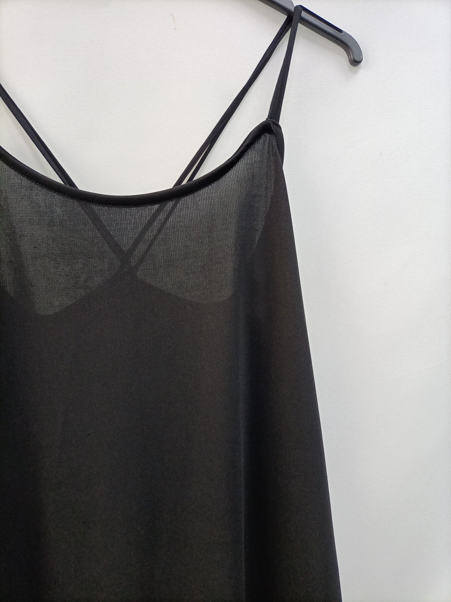 ZARA. Vestido negro asimétrico T.s