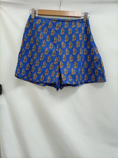 ASOS. Pantalón corto azul T.36