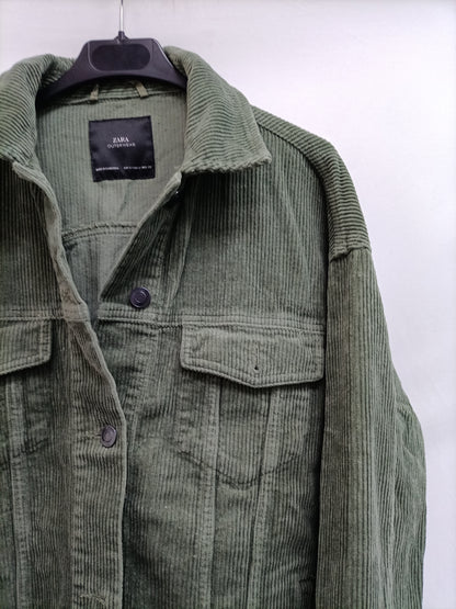 ZARA. Green corduroy Ts jacket
