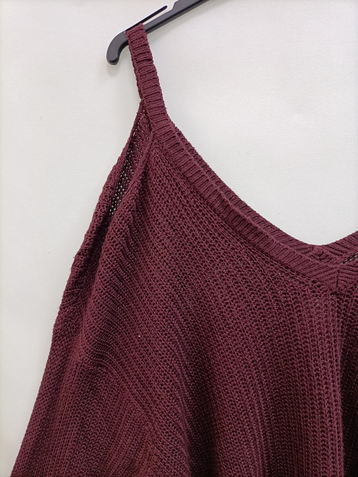 BROWNIE. Jersey burdeos hombros T.xs/s