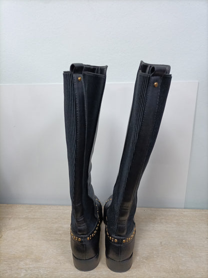 PARFOIS. Tas black boots with studs T.37