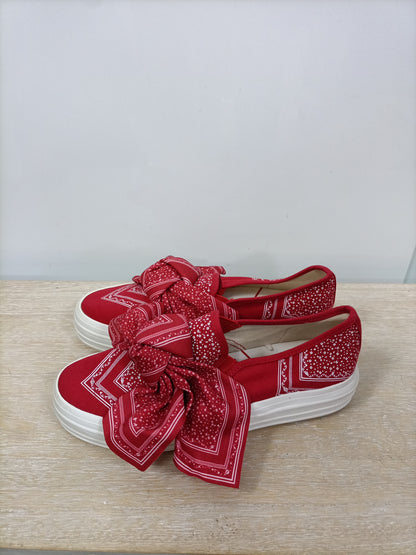 BERSHKA. Zapatillas lona lazada T.37