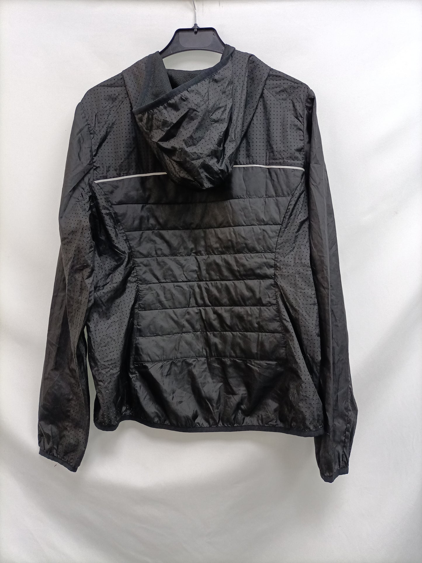 OYSHO. Black windbreaker Tl