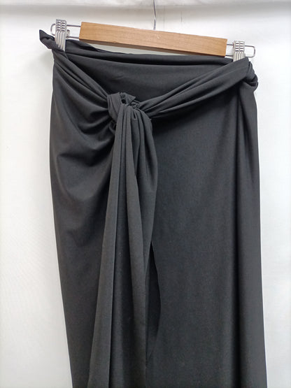 OTRAS. Falda pareo Negra Tu(xs/s/m/l)