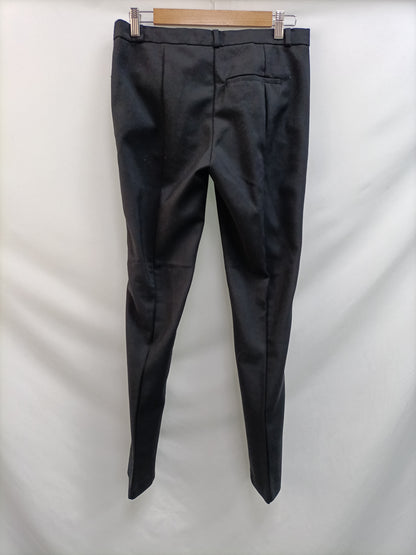 MANGO. Pantalón negro de vestir T.38