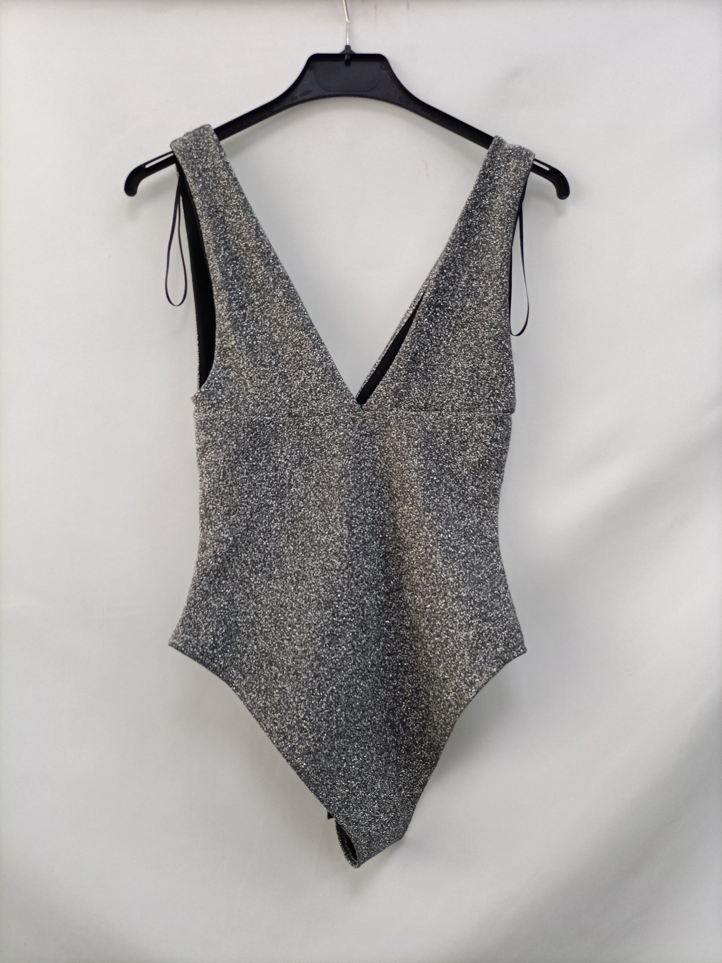ZARA. Body plateado T.s