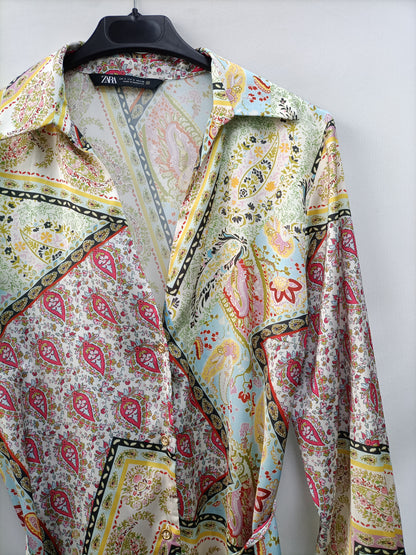 ZARA. Ts amoeba print blouse
