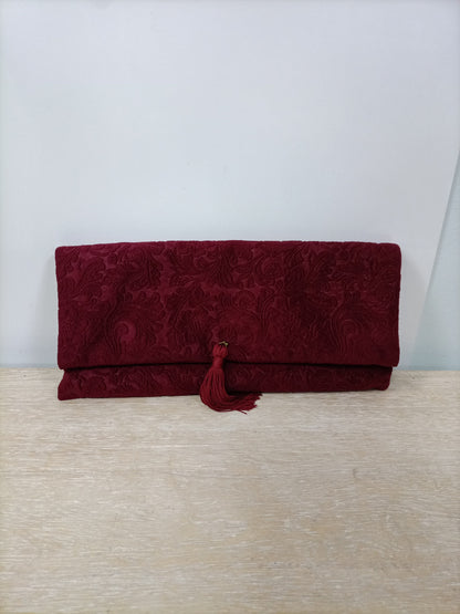 OTHERS. Textured burgundy wallet