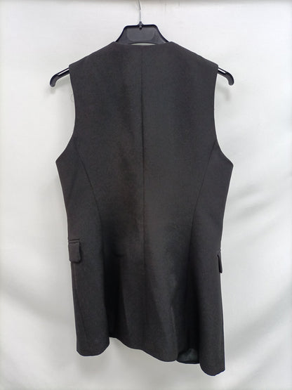ZARA. Chaleco negro T.xs
