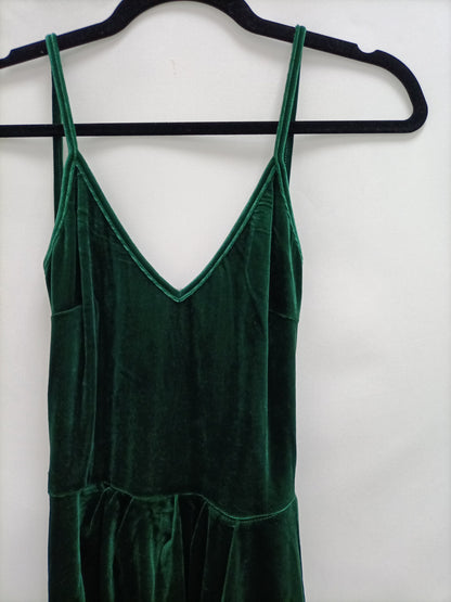 SHEIN. Vestido verde terciopelo T.s