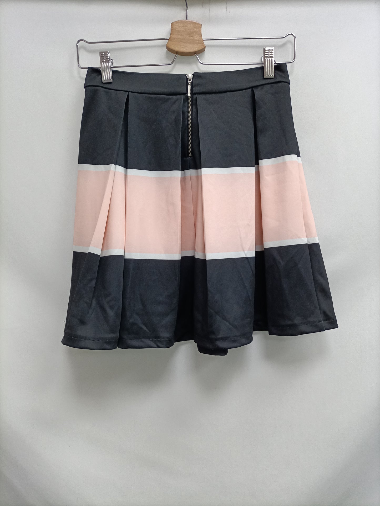 OTHERS. Two-tone pleated skirt Your(s)