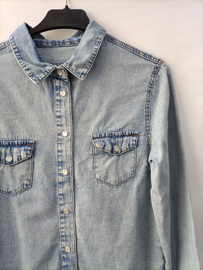 OTRAS. Camisa vaquera efecto desgastado T.s/m