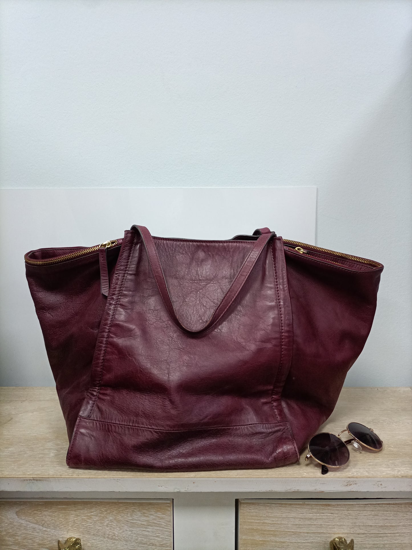 ZARA. Burgundy leather maxi bag