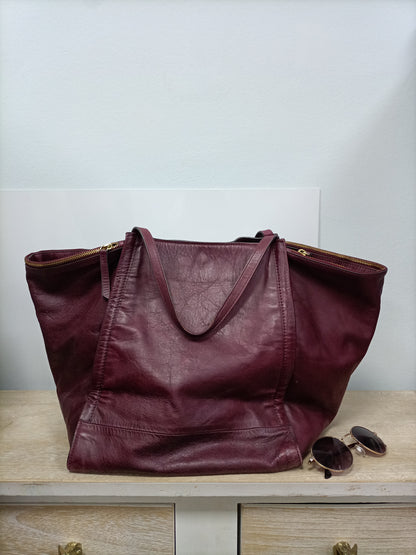 ZARA. Burgundy leather maxi bag