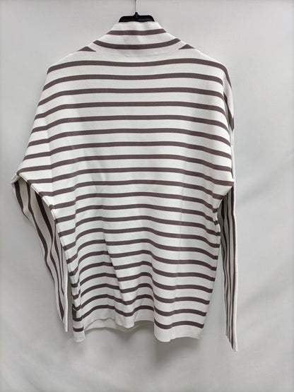 ADOLFO DOMÍNGUEZ. White and brown striped sweater TM