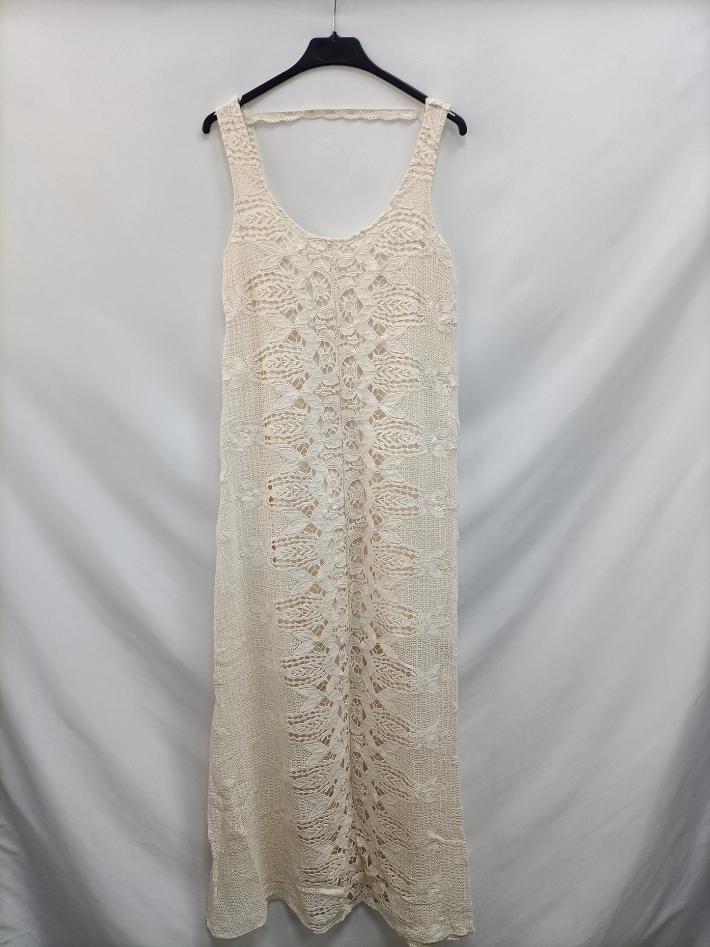 MarketMANGO. Vestido largo encaje T.s