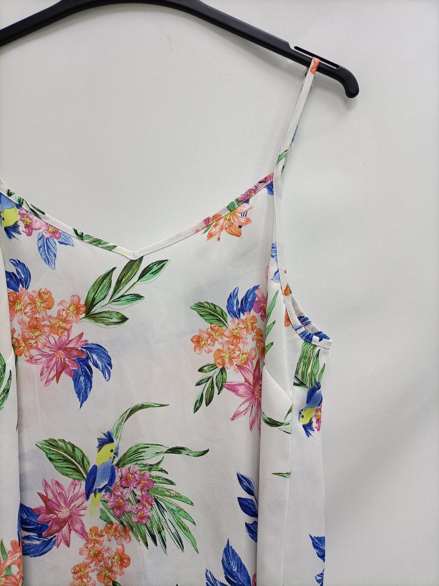 PRIMARK. Top blanco flores T.38