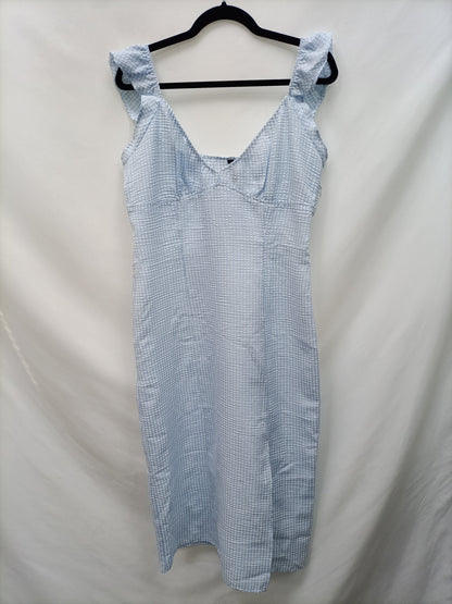 H&M. Vestido textura cuadros T.44