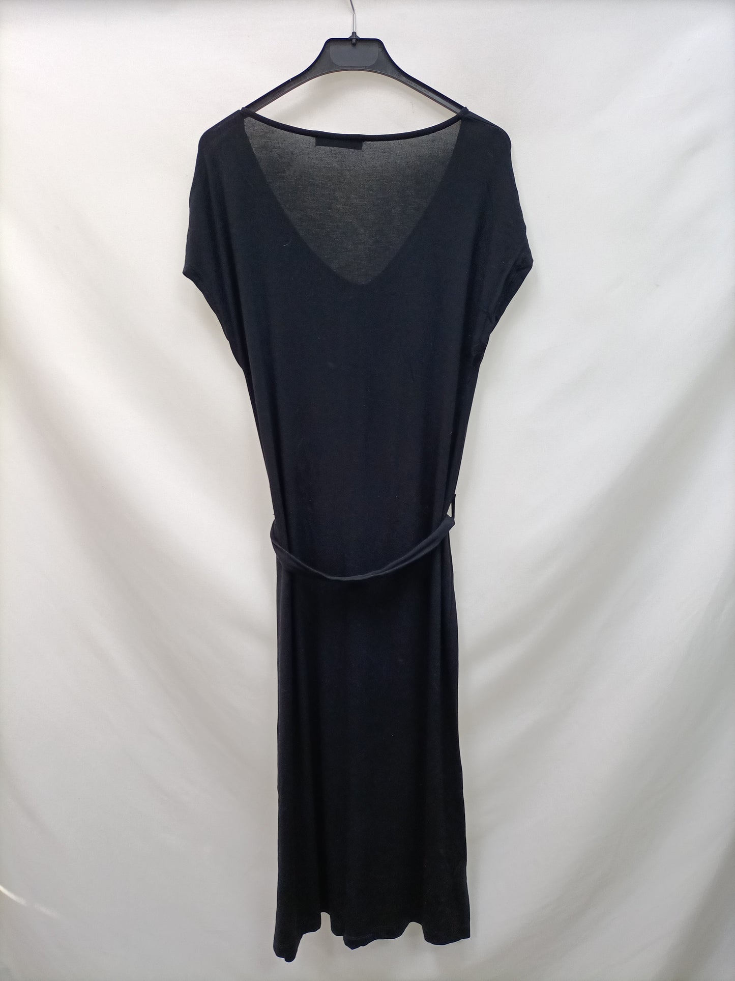 MANGO. Vestido negro midi T.s