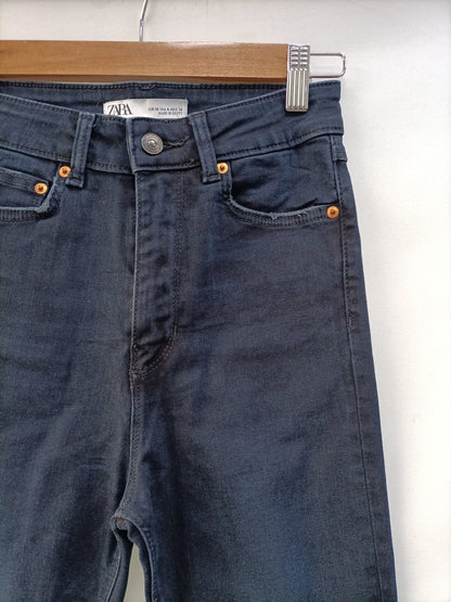 ZARA.Classic skinny pants size 36