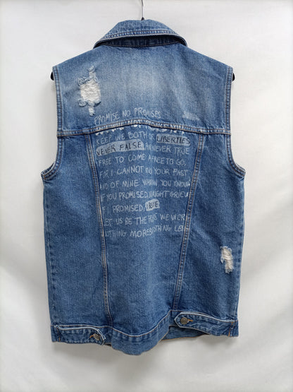 STRADIVARIUS.Chaleco denim T.M (TARA)
