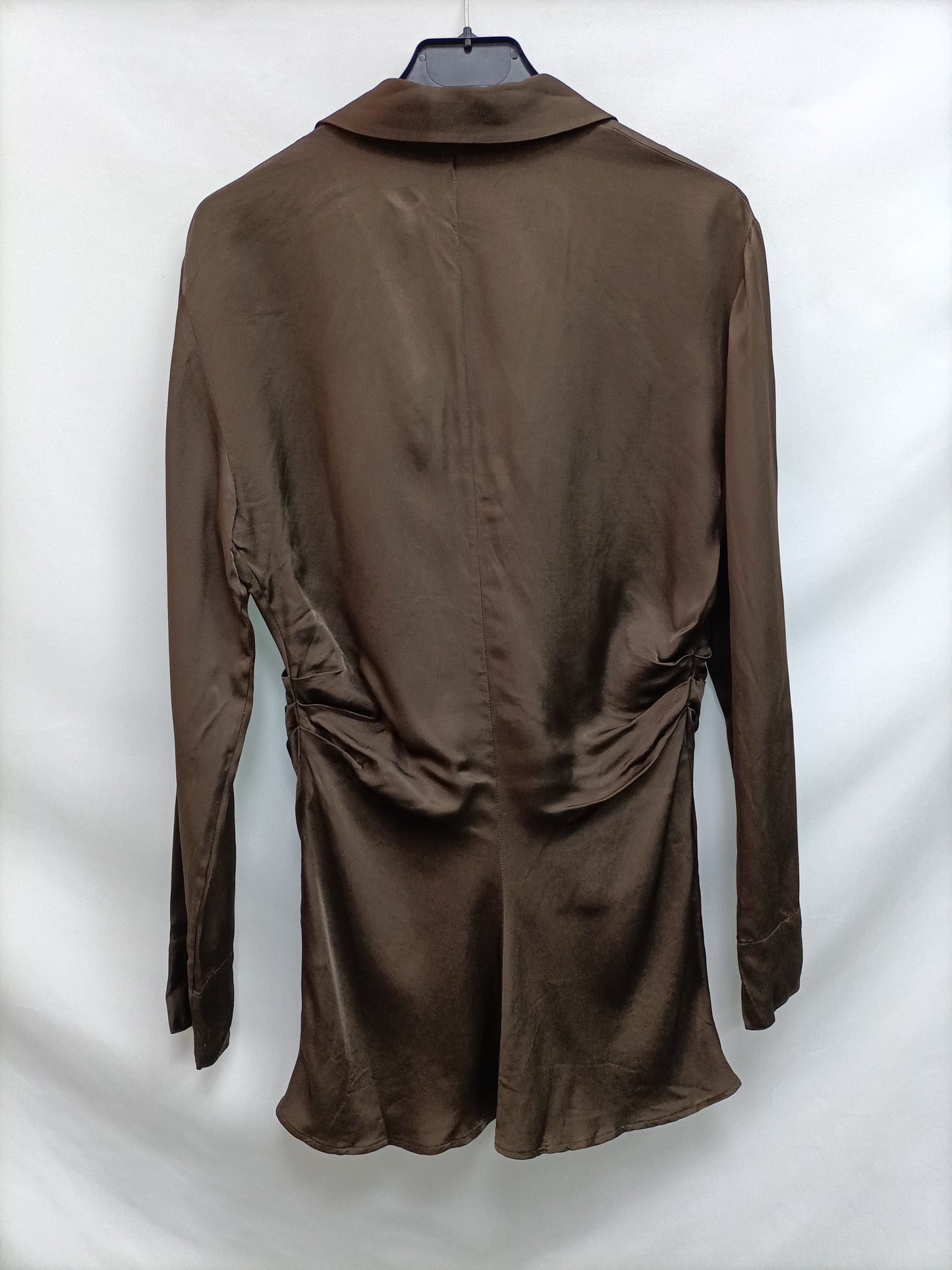 ZARA.Camisa marrón satinada T.S