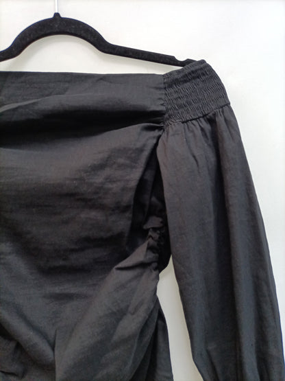 ZARA. Gathered boat neck top S.XS