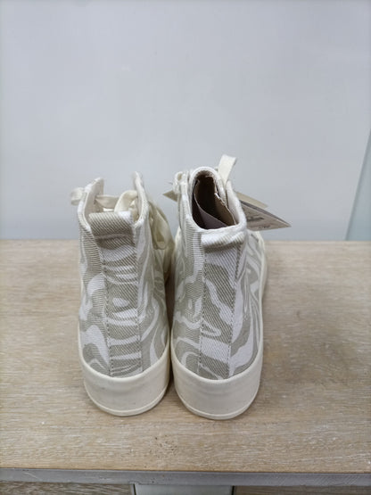 PULL&BEAR.Zapatillas botín T.37