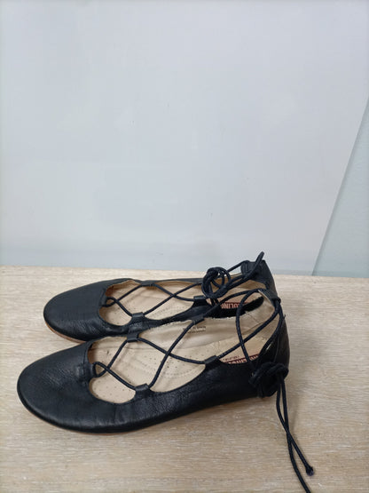 PIKOLINO. Bailarina negro cuerdas T.37