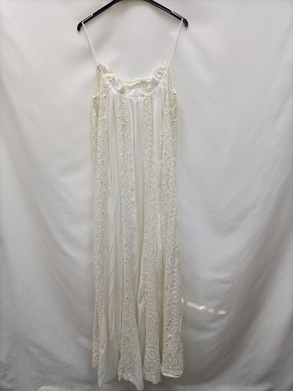 OTHERS. Beige die-cut long dress Tu(m/l)