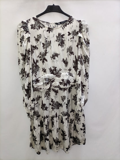 ZARA. Short printed dress Ts