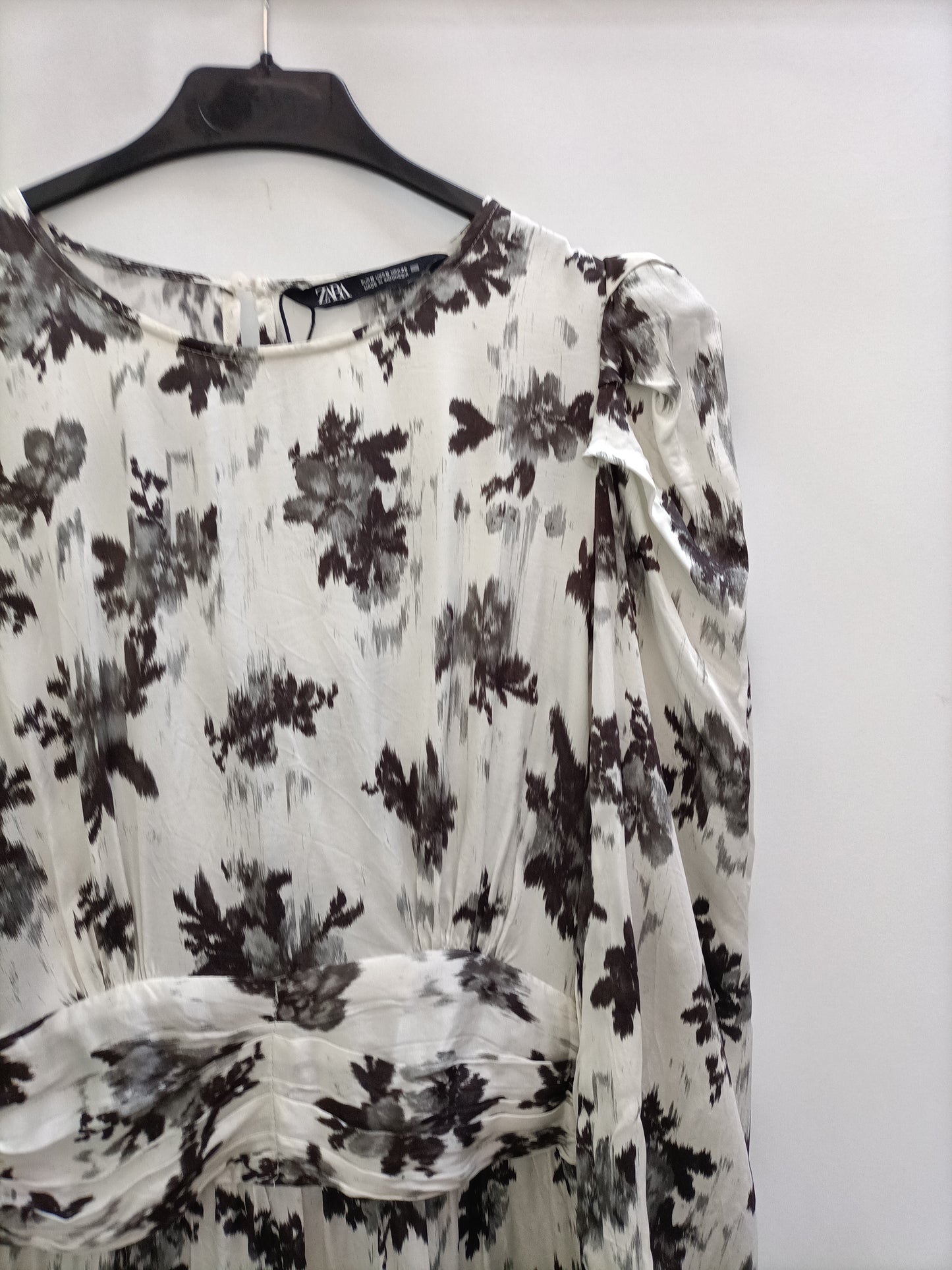 ZARA. Short printed dress Ts