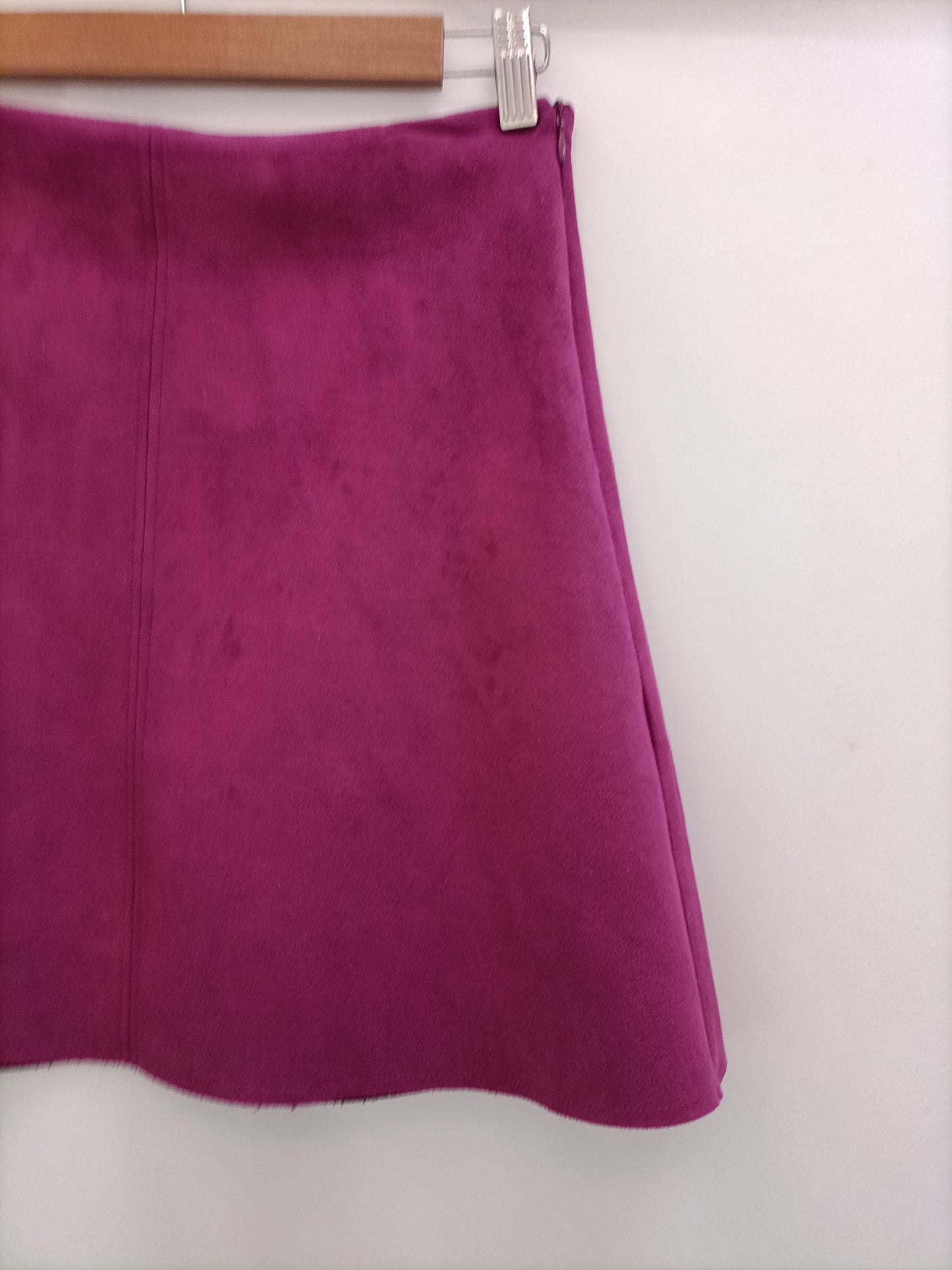 ZARA. Bougainvillea Suede Ts Skirt